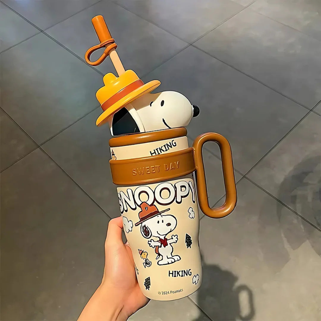 Cute Snoopy 3D Sipper Bottle